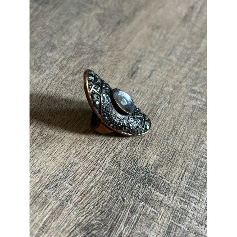 Vintage women size 13.5 dark metal black clear rhinestone statement knuckle ring